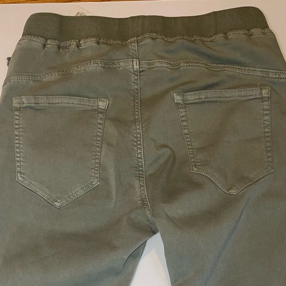 Cute and Comfy!! Jogger pants - Picture 4 of 4